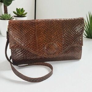 Vintage Brown Snakeskin Envelope Shoulder Bag Crossbody Purse 10”L x 6.5”W x 4”D